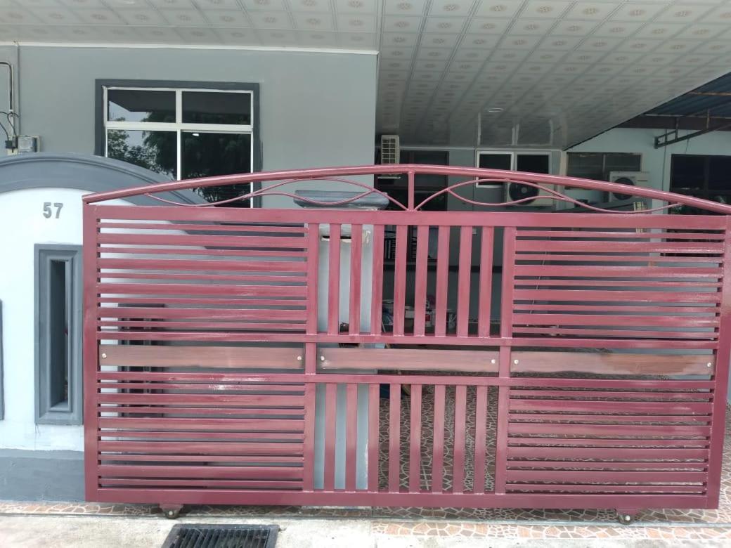 D'Illahs Homestay อลอร์สตาร์ ภายนอก รูปภาพ
